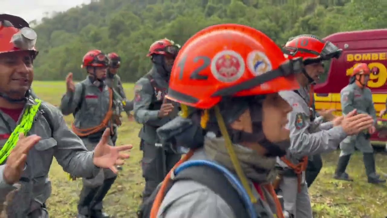 Lançamento do livro “Bombeiros de Santos para o Mundo”  6° Grupamento de Bombeiros 