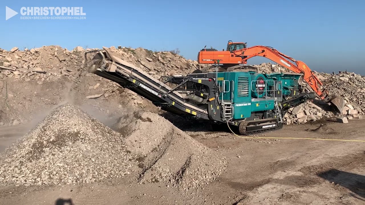 Powerscreen Premiertrak 330 – Brechen von Beton