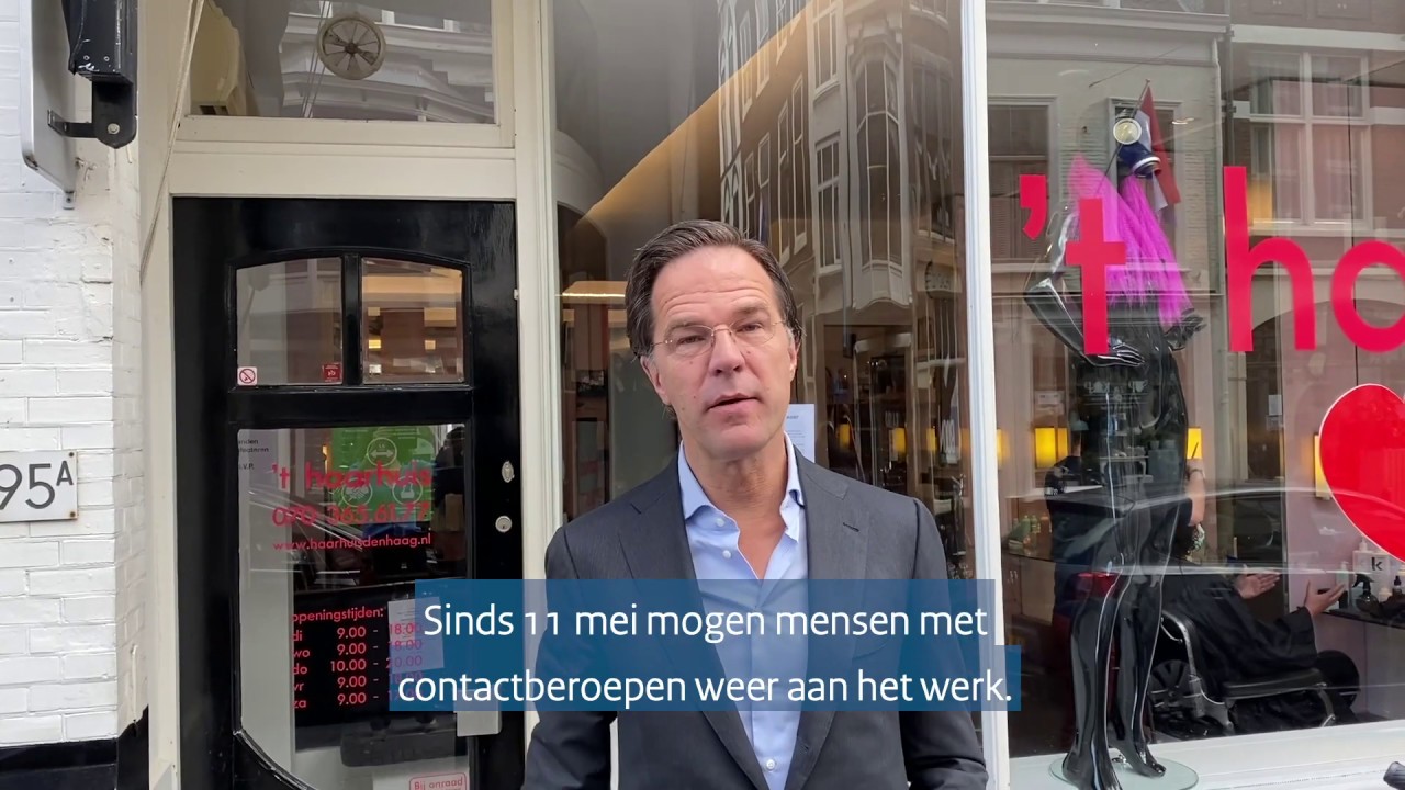 MP Rutte bezoekt kapperszaak