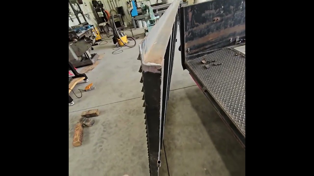 Trailer gate hinge repair