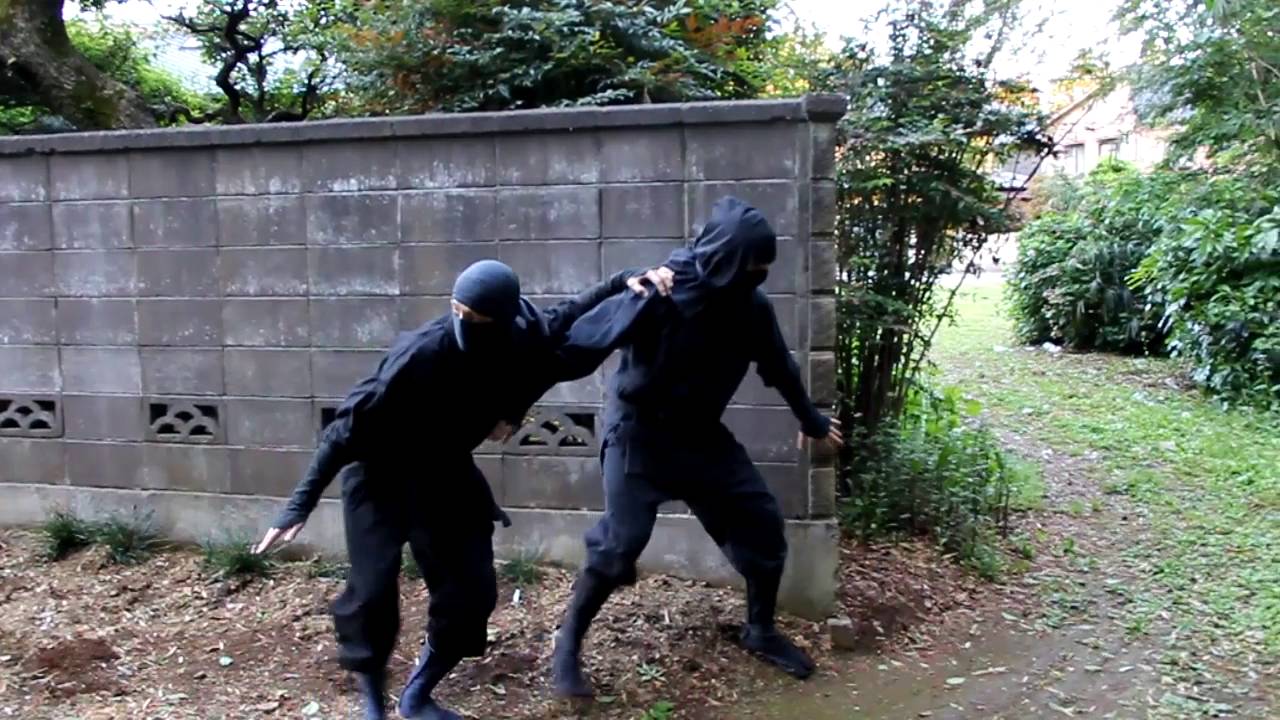 Shinobi aruki 忍歩き