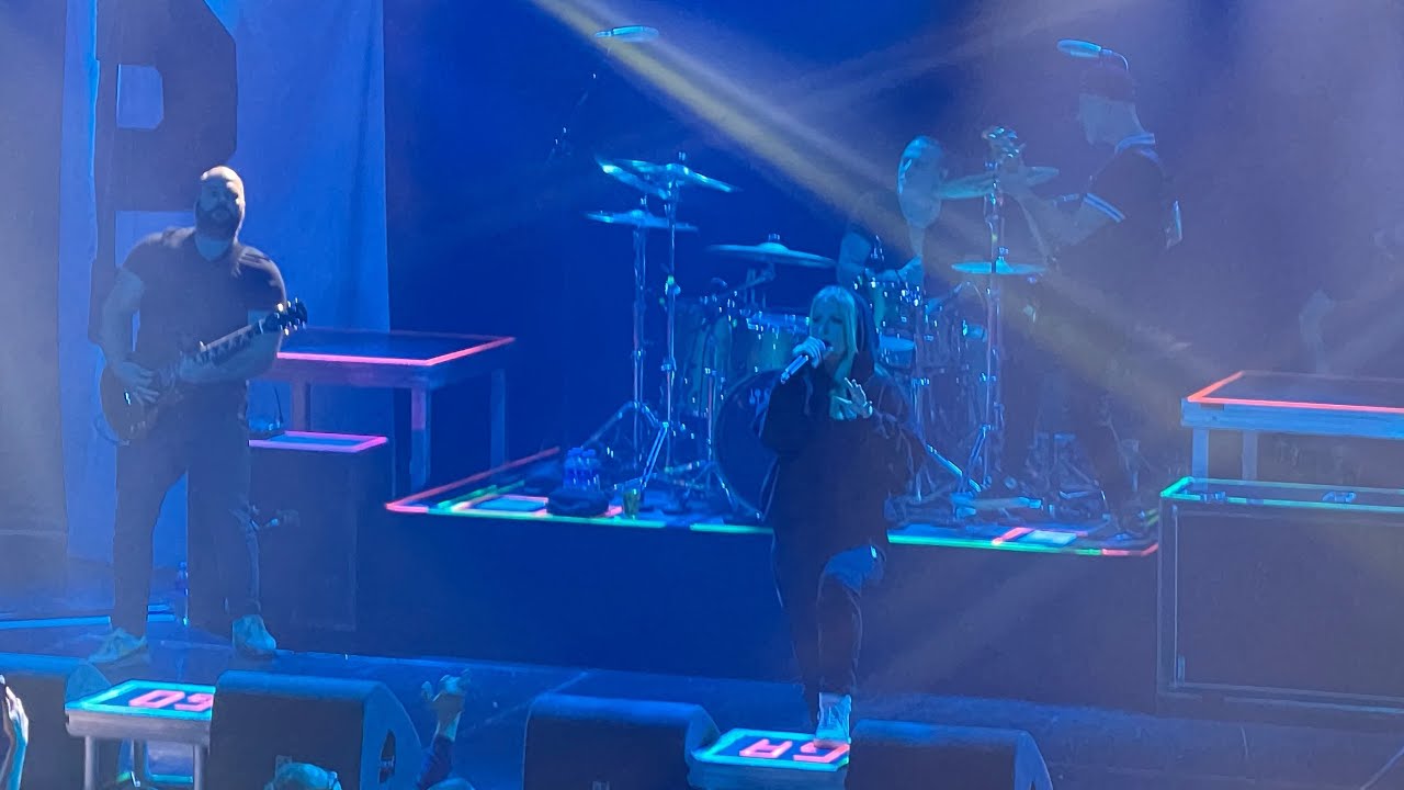 GUANO APES - LOSE YOURSELF - BEST EMINEM COVER EVER (Amsterdam Melkweg 19.11.2022)