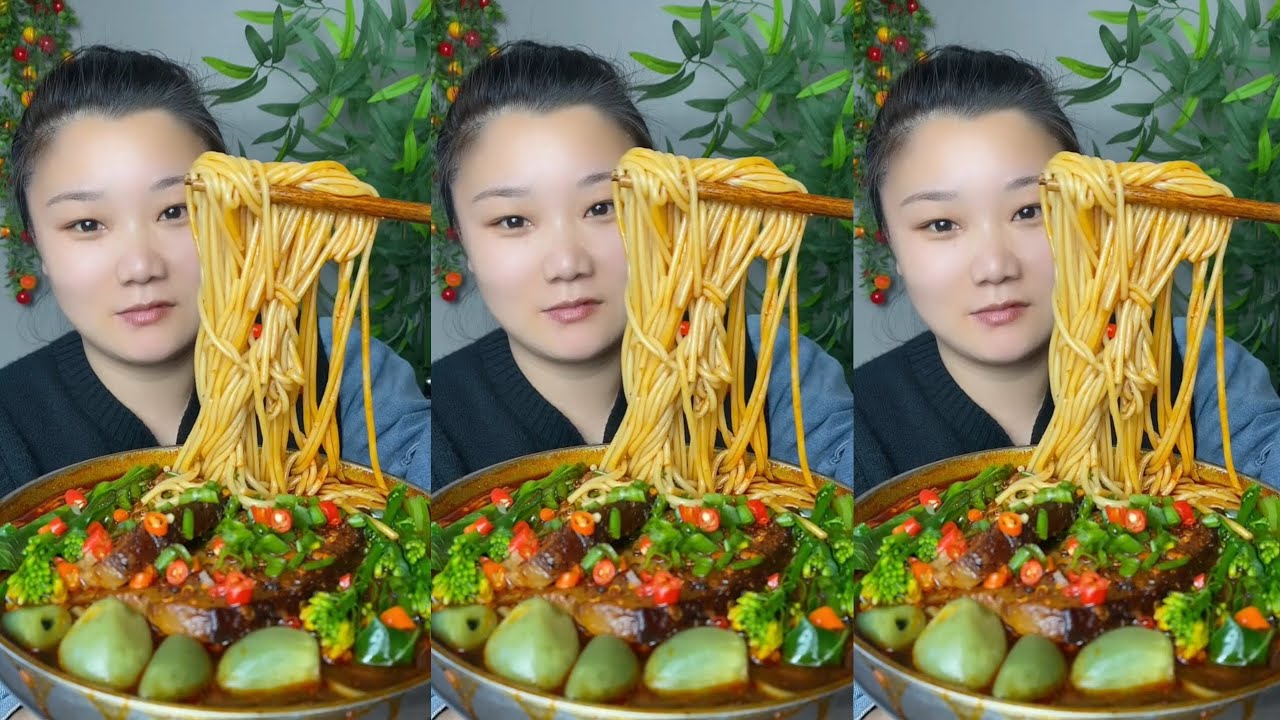 Yummy #28 ,Chinese mukbang, huge Spicy Noodles feast! 🍜 & Dumpling Soup 🍲😋.