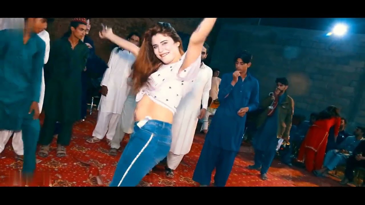 Wania Butt ! Yara Zama ! New Dance Performance #trending #wedding