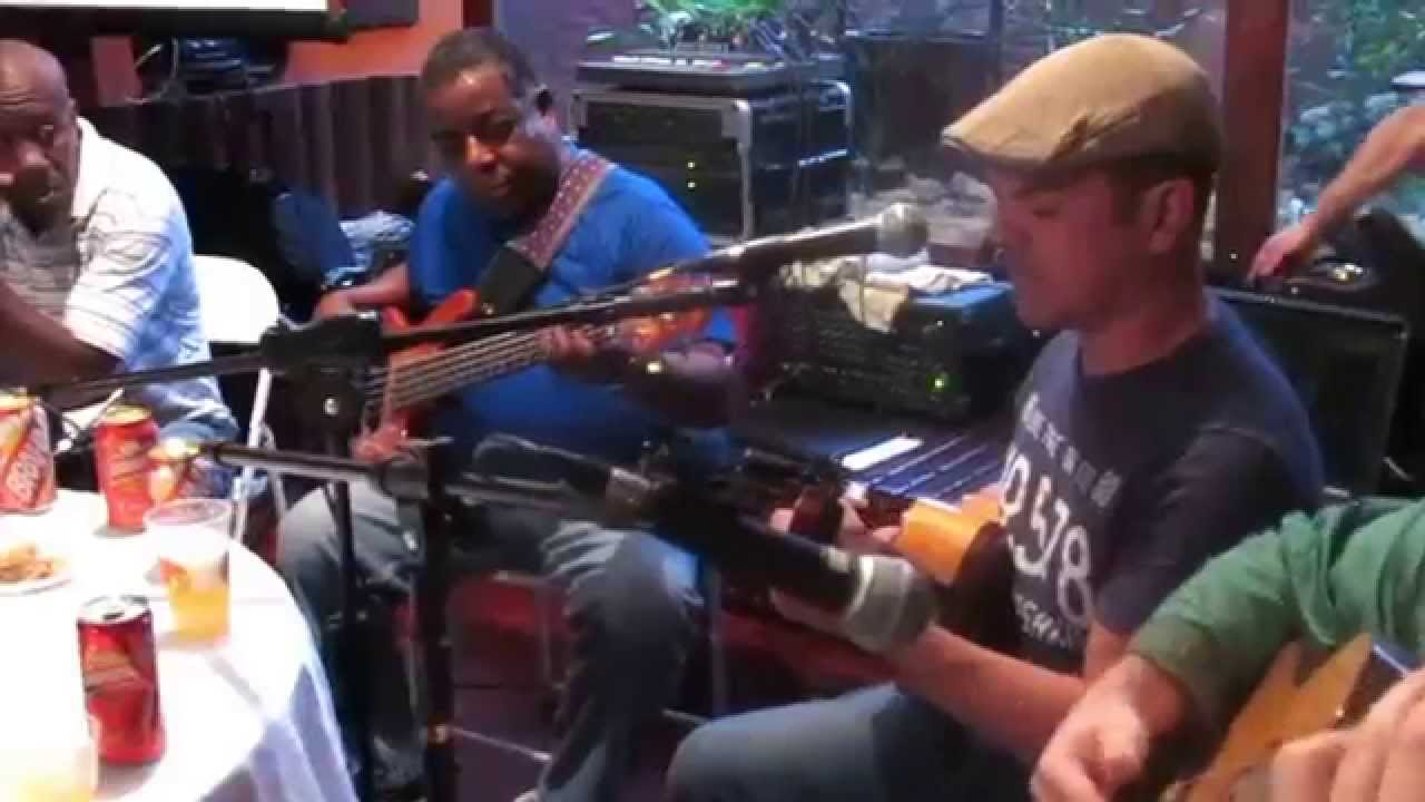 Esperanças Perdidas (Delcio Carvalho). Valbão.