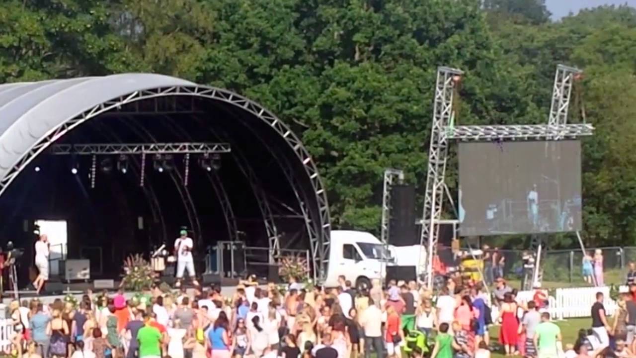 Outdoor LED festival screen