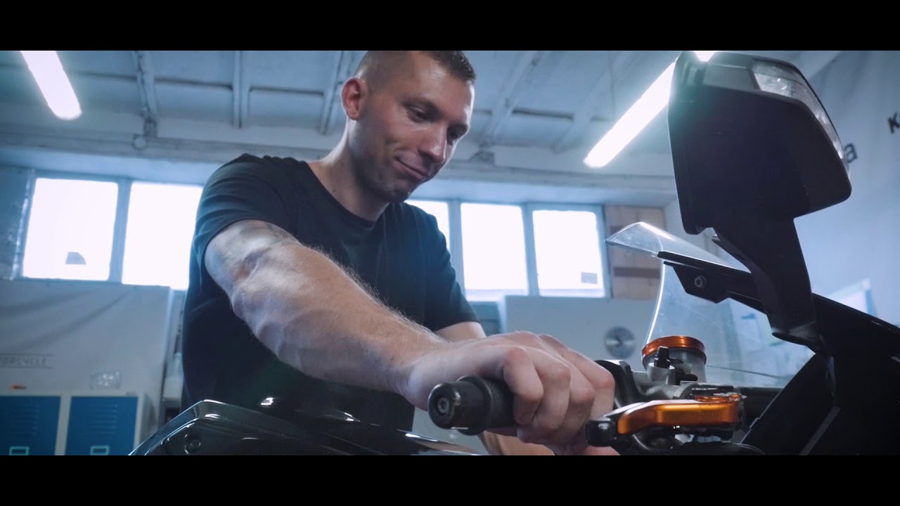 KTM RC8 R Power UP AKRAPOVIC EVO4