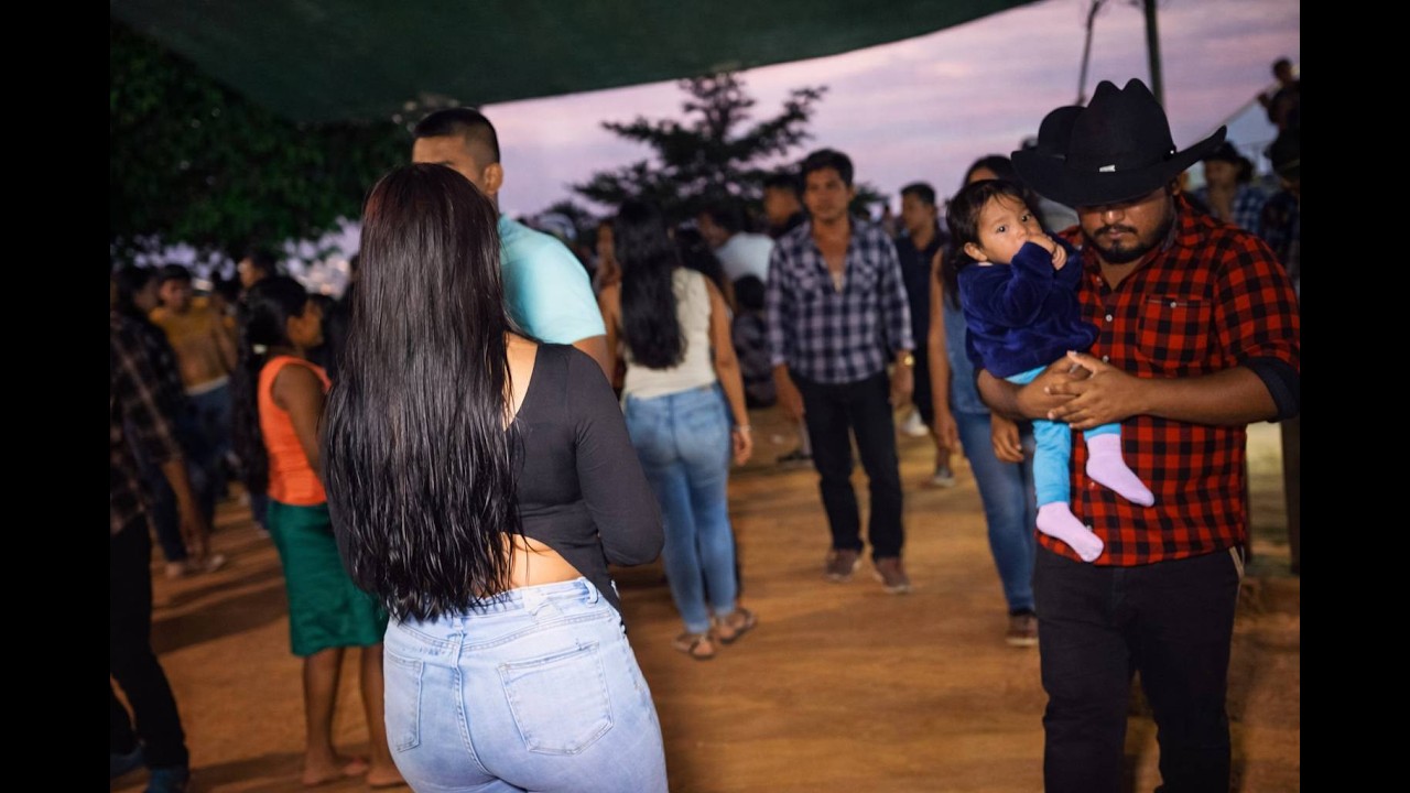 BAILE CON GRUPO INTEGRANTES DEL RANCHO EN BAUTIZO DE LA NIÑA LESLIE 04 DE ENERO DE 2026 PARTE 1
