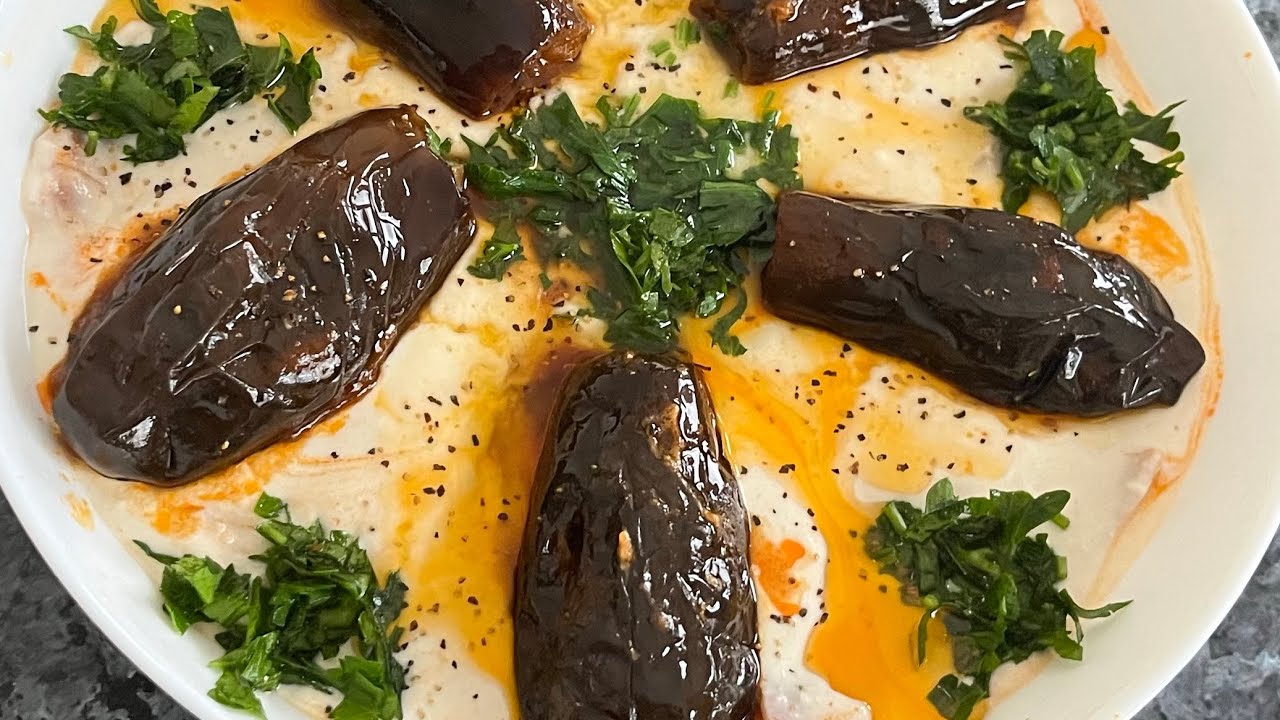 فتة مكدوس على الطريقة السورية