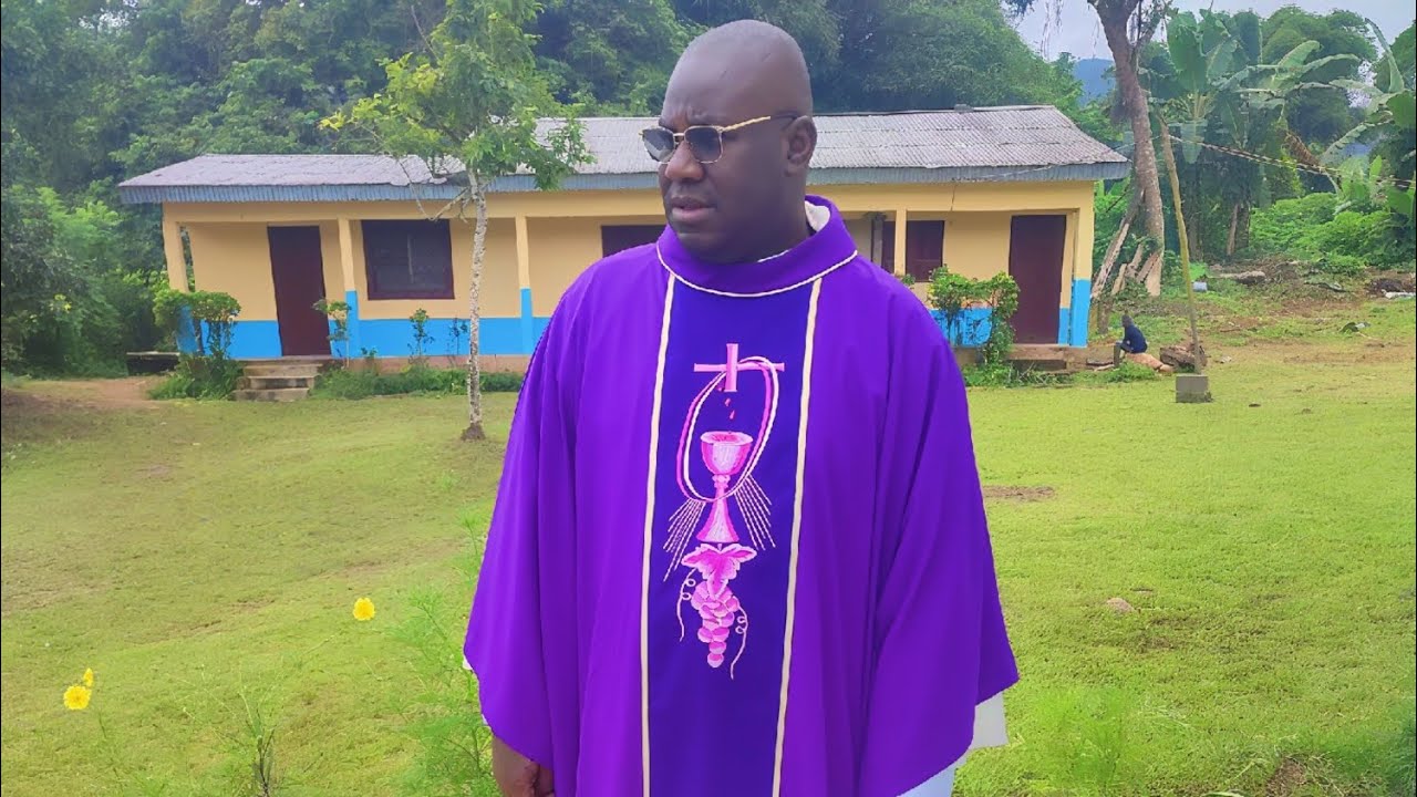 Célébration d'anniversaire de l'abbé Christian 