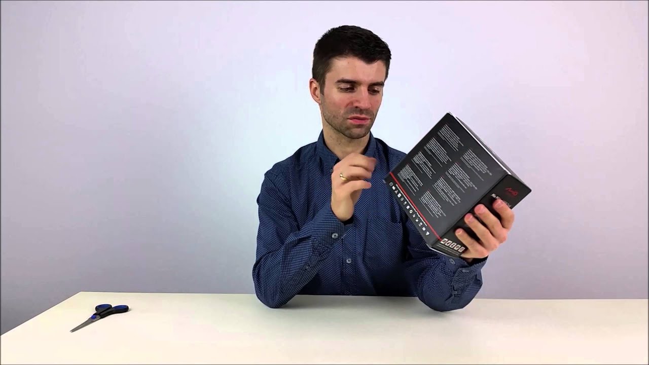 Mio MiVue 698 Dual - Wideo Rejestrator Samochodowy - Rozpakowanie Unboxing | ForumWiedzy