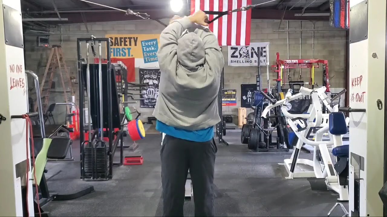 JIVIDEN BARBELL UPPER BODY - CABLE TOWER QUICK WORKOUT