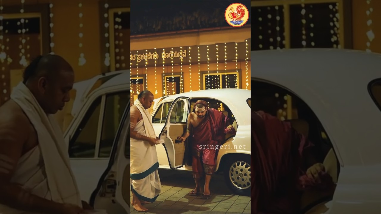 Divine Sights | Jagadguru Shankaracharya Sri Vidhushekhara Bharati Mahaswamij Sringeri Navaratri