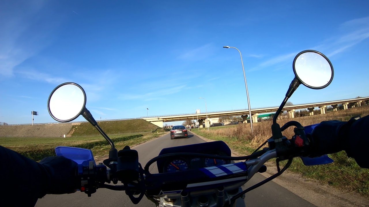 Krótki przejazd po mieście na Kawasaki KMX 125