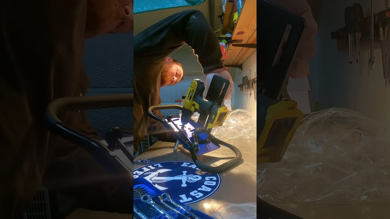 THAT TIME I SET UP THE CLAM PLATE #shorts #short #clam  #icefishing #fishing #diy