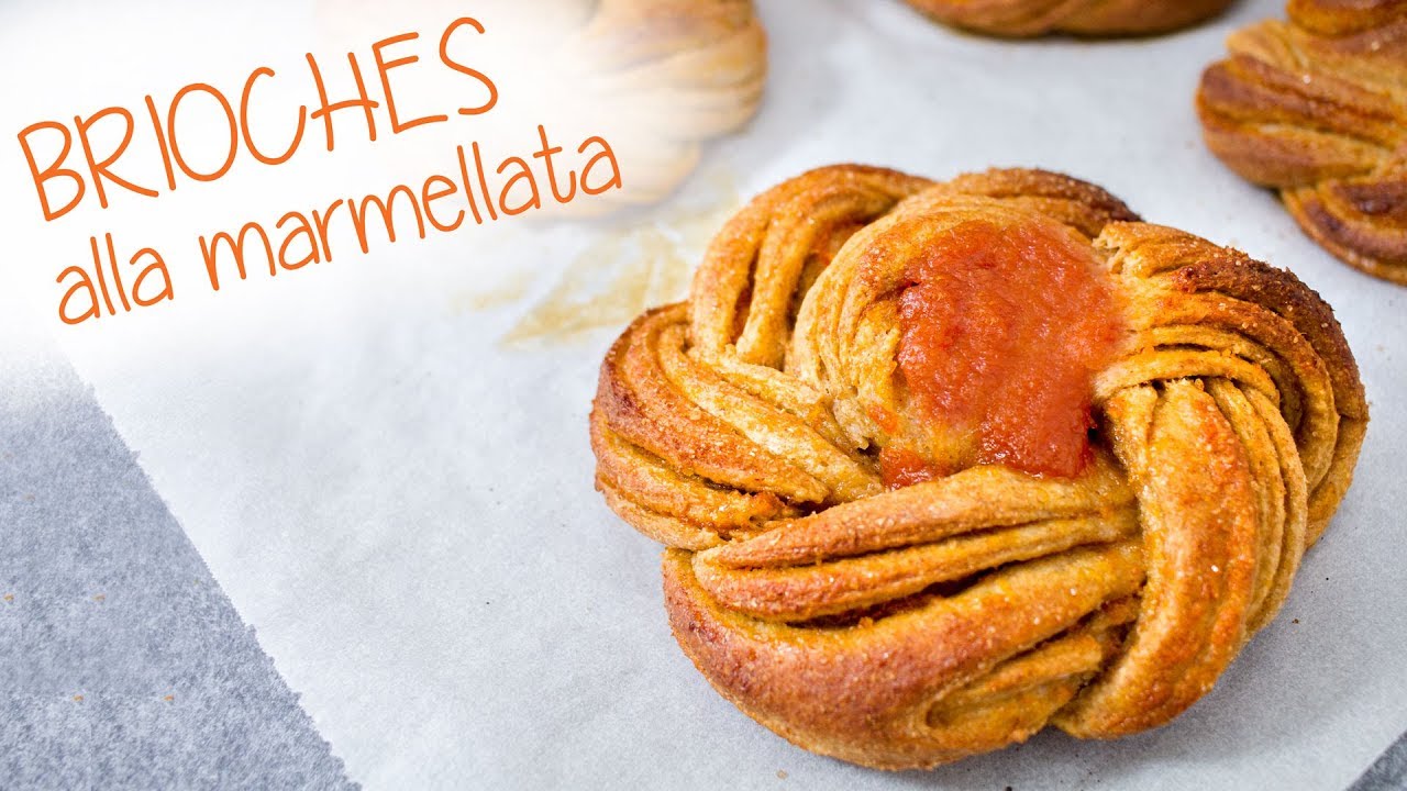 BRIOCHES SOFFICI FATTE IN CASA CON RIPIENO DI CONFETTURA DI ZUCCA | RICETTA FACILE e SEMPLICE