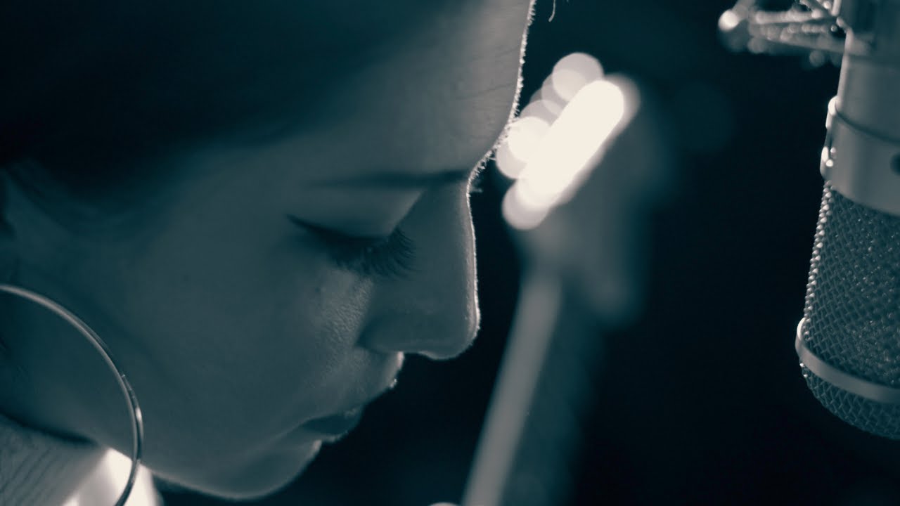 G&ouml;k&ccedil;e Kılın&ccedil;er - Neyleyim ( Official Music Video)