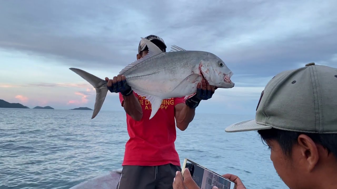 Semporna fishing compilation light jigging ebek & gt