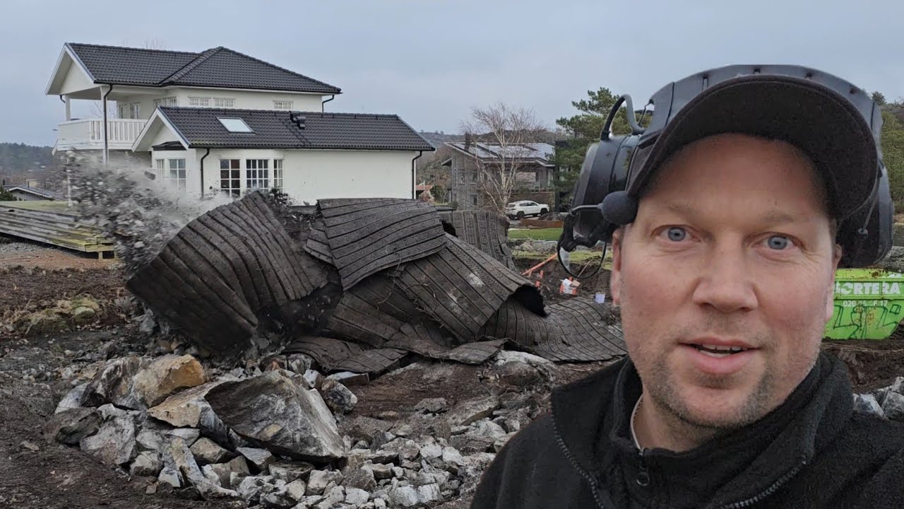 #3 Vi spränger bort ett helt berg för att bygga 742m2 hus. Varning för många explosioner!