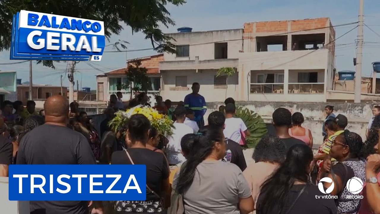 Familiares e amigos deram o último adeus a Fabrício, assassinado durante assalto