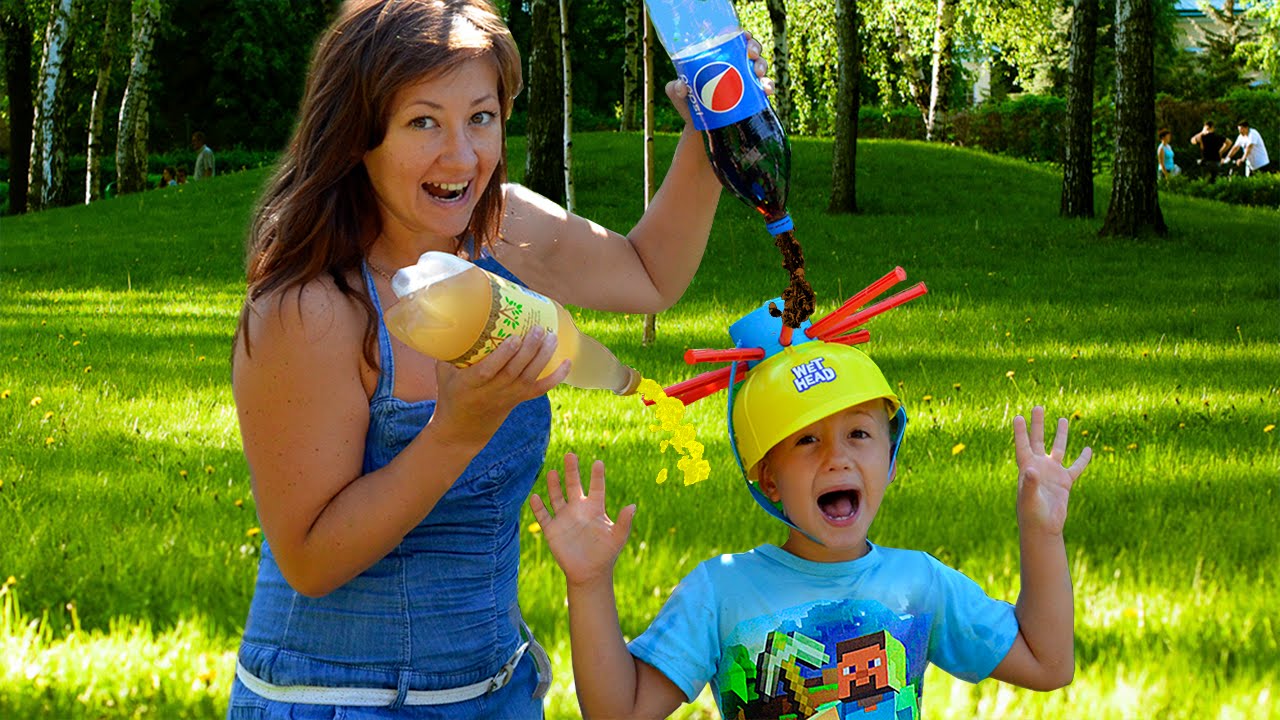 ЧЕЛЛЕНДЖ с мамой: Мокрая голова Extreme Family Wet Head Challenge Веселое видео для детей