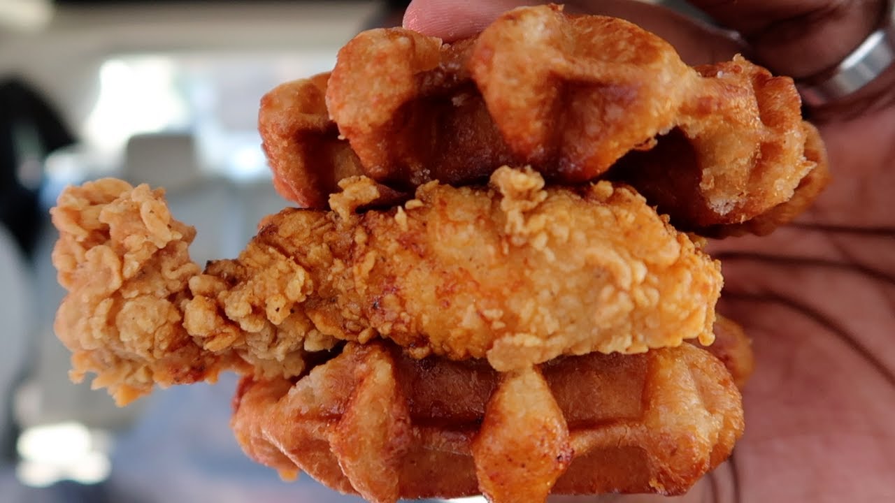 KFC Chicken & Waffles made me CALL MY MOMMA'!!!