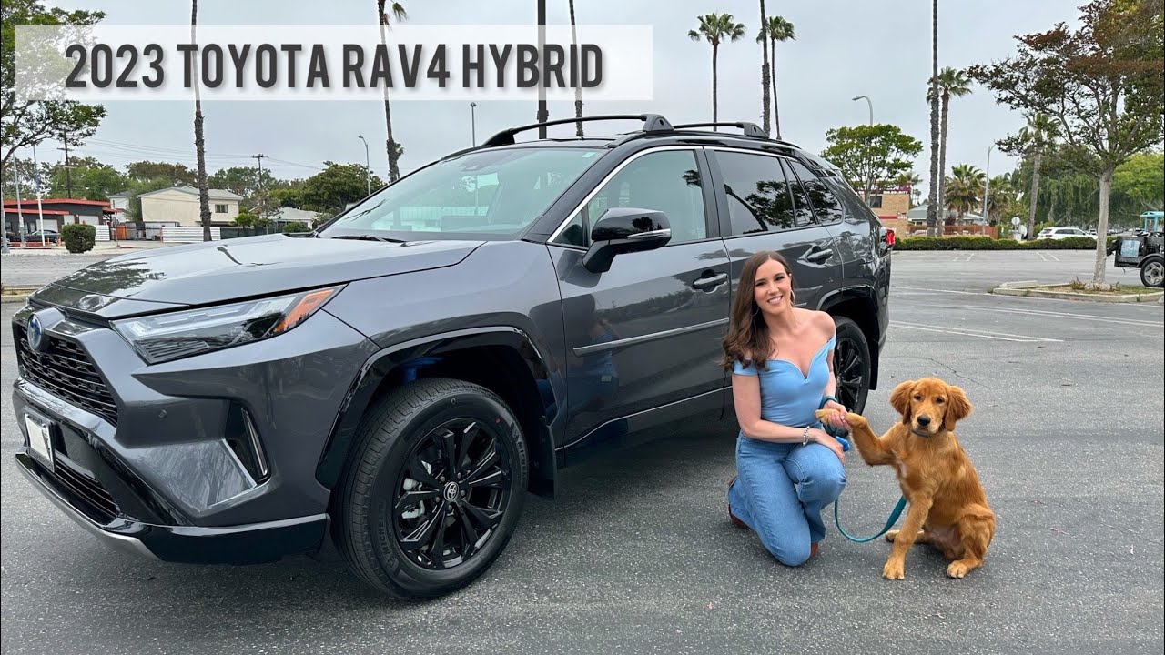 Check Out My New 2023 Toyota RAV4 Hybrid XSE! Find Out Why I Got It For The 2nd Time & What I Love!