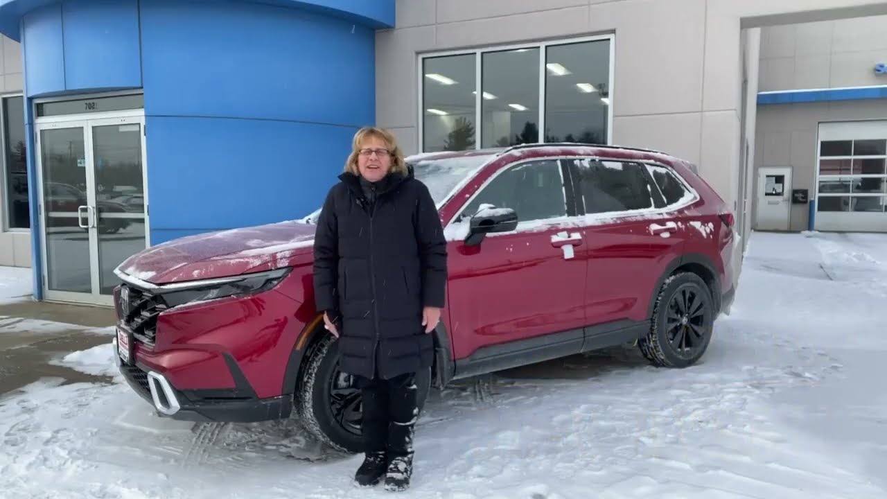 DELLA Honda in Plattsburg has 6 CRV Hybrids Arriving Soon!