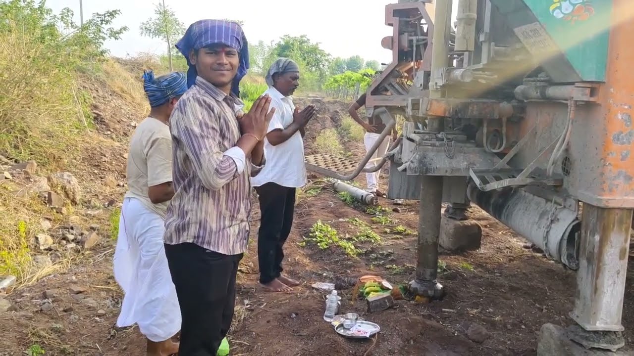 फक्त इतक्या च फुटावर बोरिंग ला नदी सारखे वाहू लागले पाणी एकदा पाहा च पाहा कुठे... #vlog