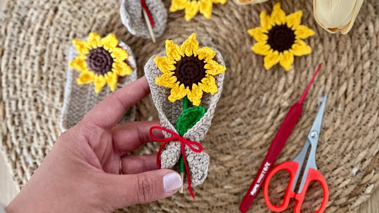 Tığ İşi Ayçiçeği Buket Anahtarlık | Crochet Sunflower Bouquet Keychain | Günebakan Magnet Yapımı 🌻