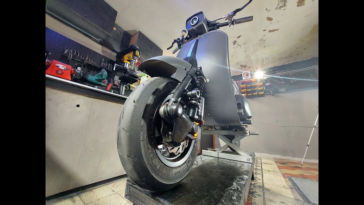 102 Pinasco R.I.P. & Vespa Upgrade