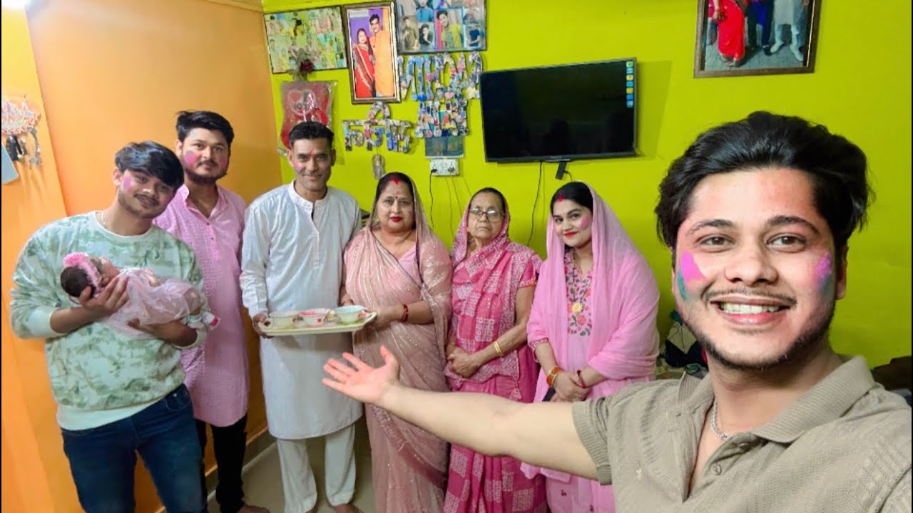 Holi ke din baby girl 1 month ki ho gayi ❤️🥳 
