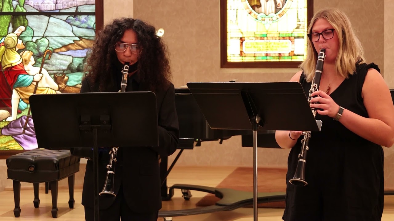 "Old French Song" Juan Salinas and Corrie Upson: Clarinet Duet 