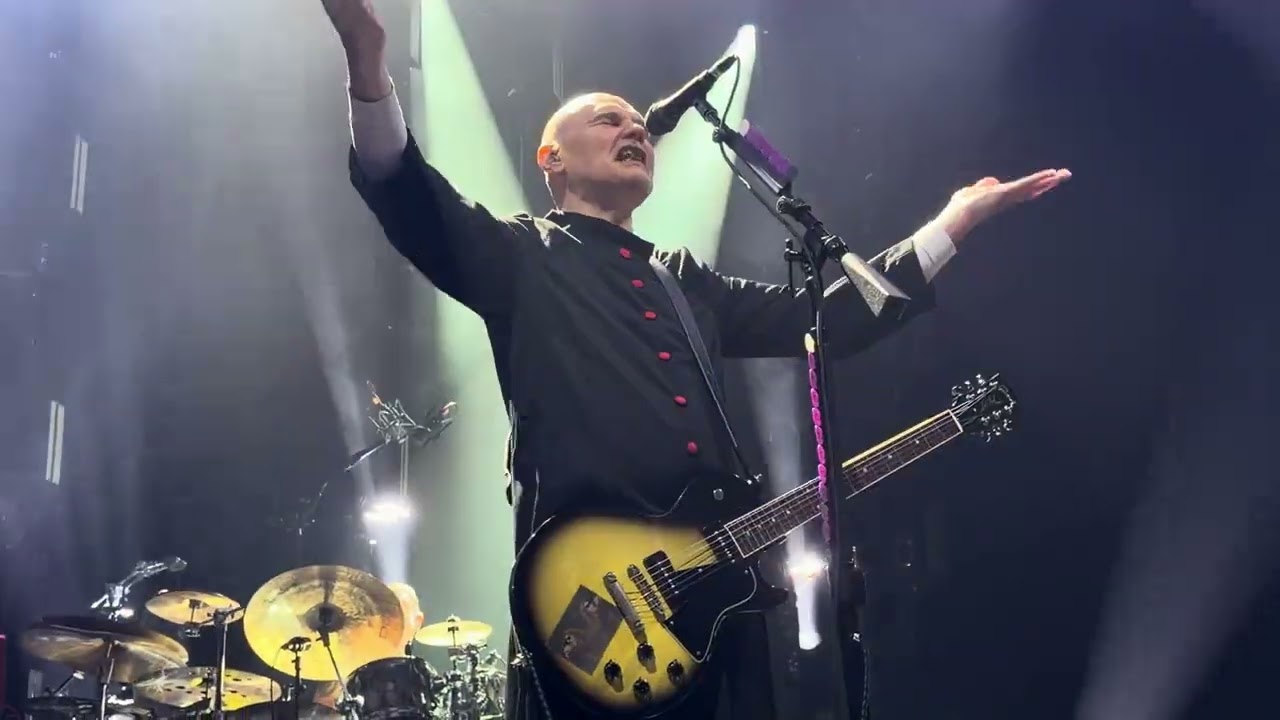 The Smashing Pumpkins ROCK INVASION 2025 Fukuoka ZEPP FUKUOKA  24.09.2025 Part.1