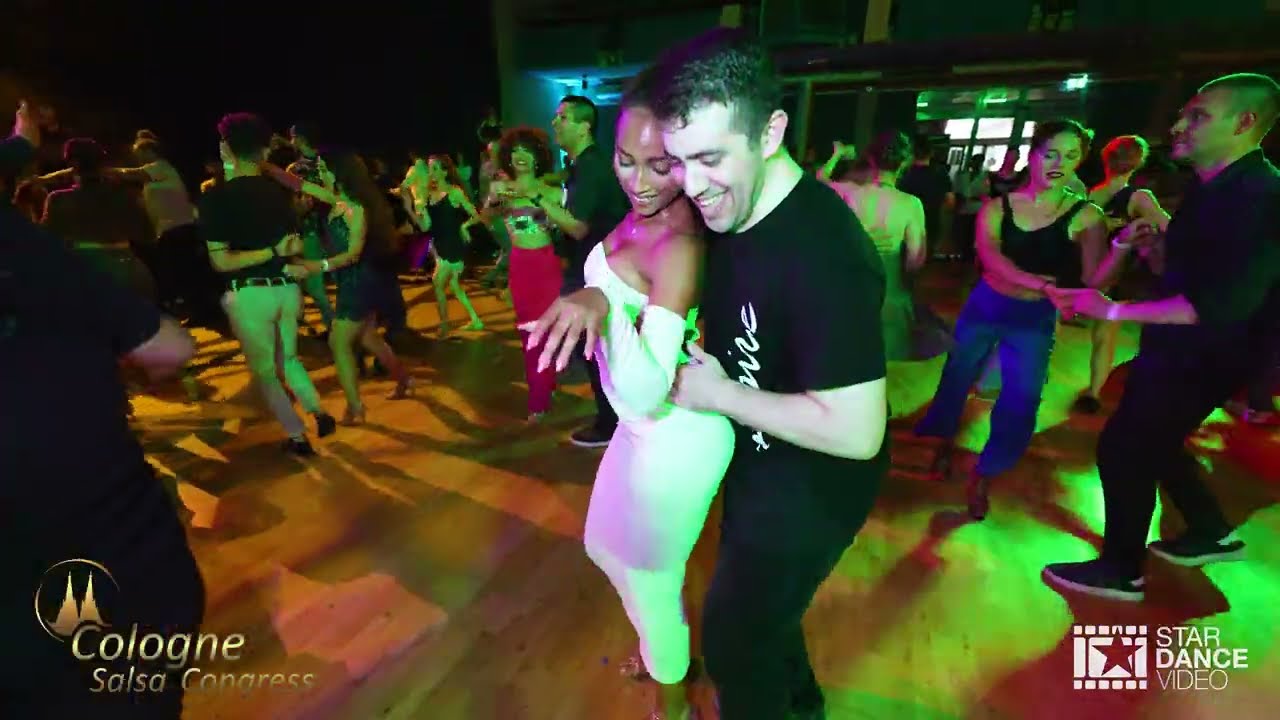 Dimitris Nikos Parisos & Bersy Cortez ~ social dancing @ Cologne Salsa Congress