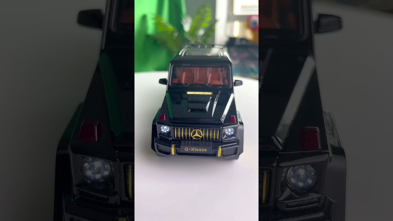 mercedes benz g class jeep most Luxury @me_a #cars #viral #diecast #satisfying