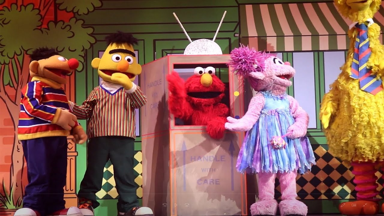 Sesame Street Elmo TV Time