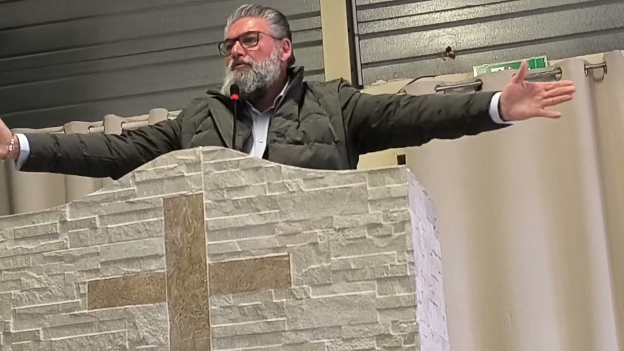 pasteur fée culte a l'église de Tarascon le  05 01 2025