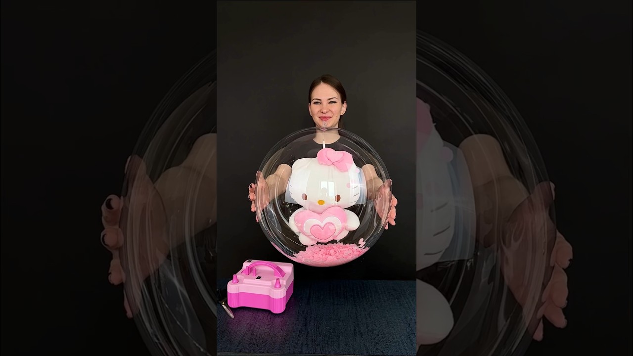 💡LIFEHACK: how to put a toy inside a balloon?#balloon #balloondecoration #balloonideas #balloondiy