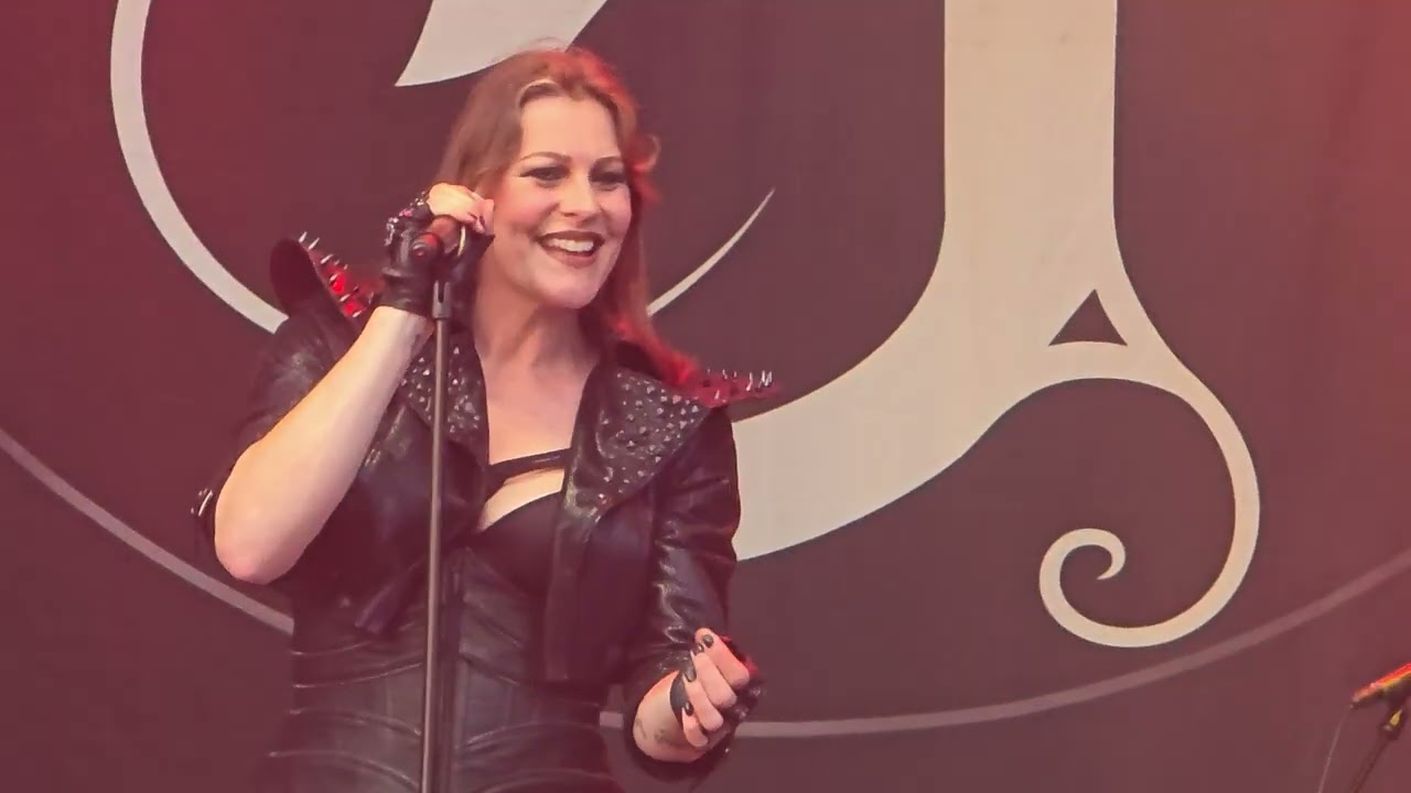 Floor Jansen - Fire live at Kuopiorock 2025
