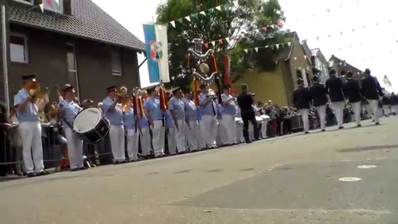 Schützenfest in Kapellen 2014 [Parade Teil 2]