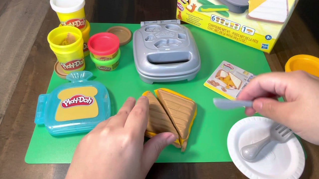 UNBOXING Play-Doh Kitchen Creations | Let&rsquo;s make a grilled cheese🥪