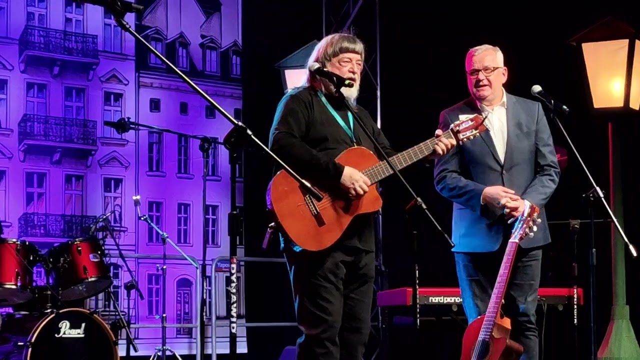 Olek Grotowski i Artur Andrus - Beczka piwa