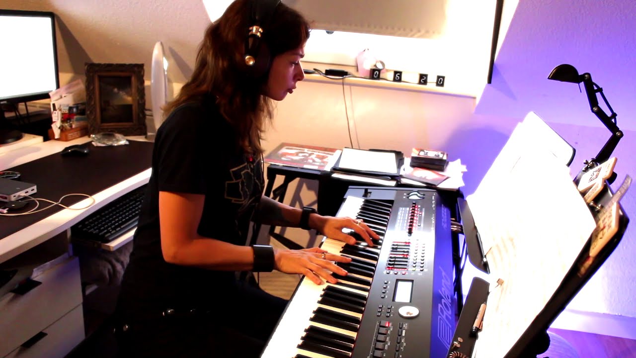 Elton John -  Someone Saved My Life Tonight | Vkgoeswild piano cover