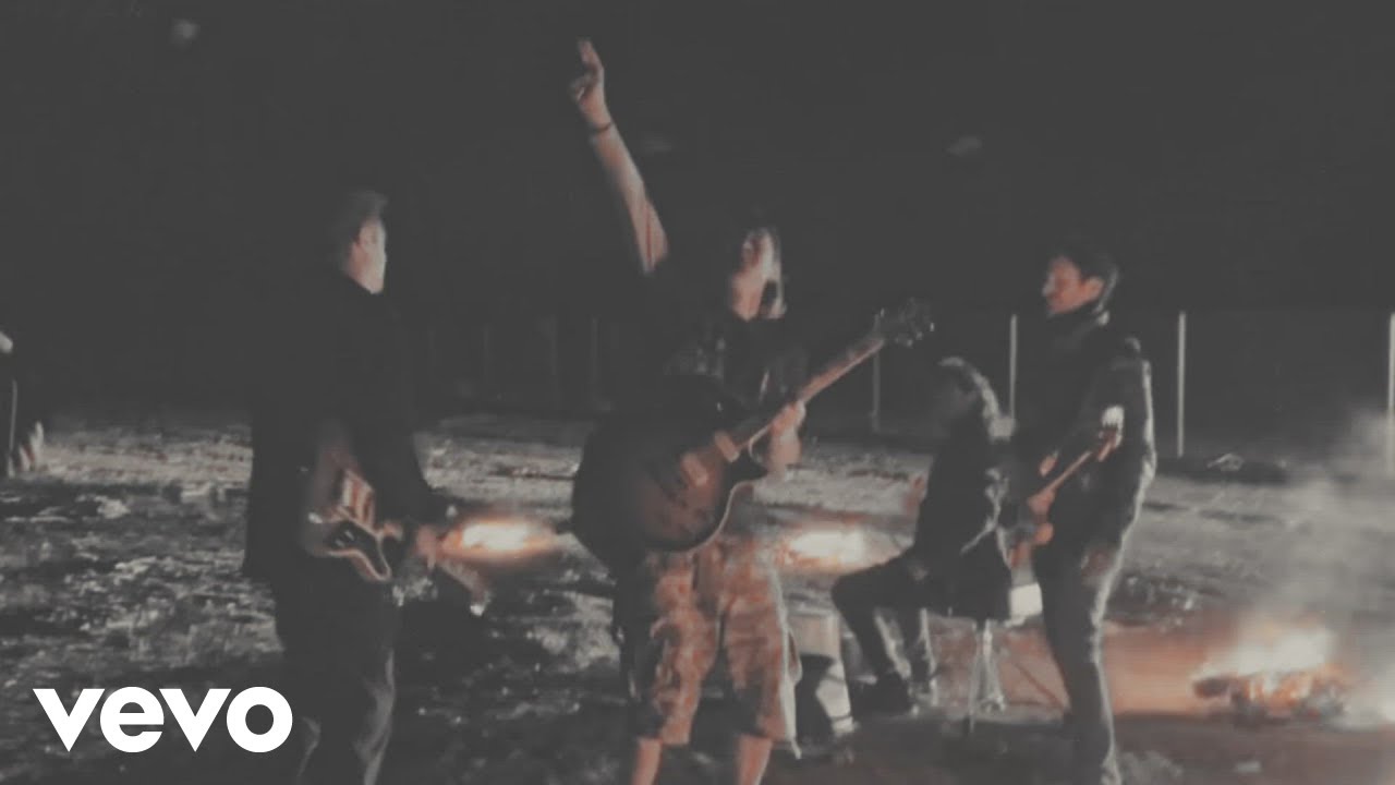 Puddle Of Mudd - Beautimous (Official Music Video)