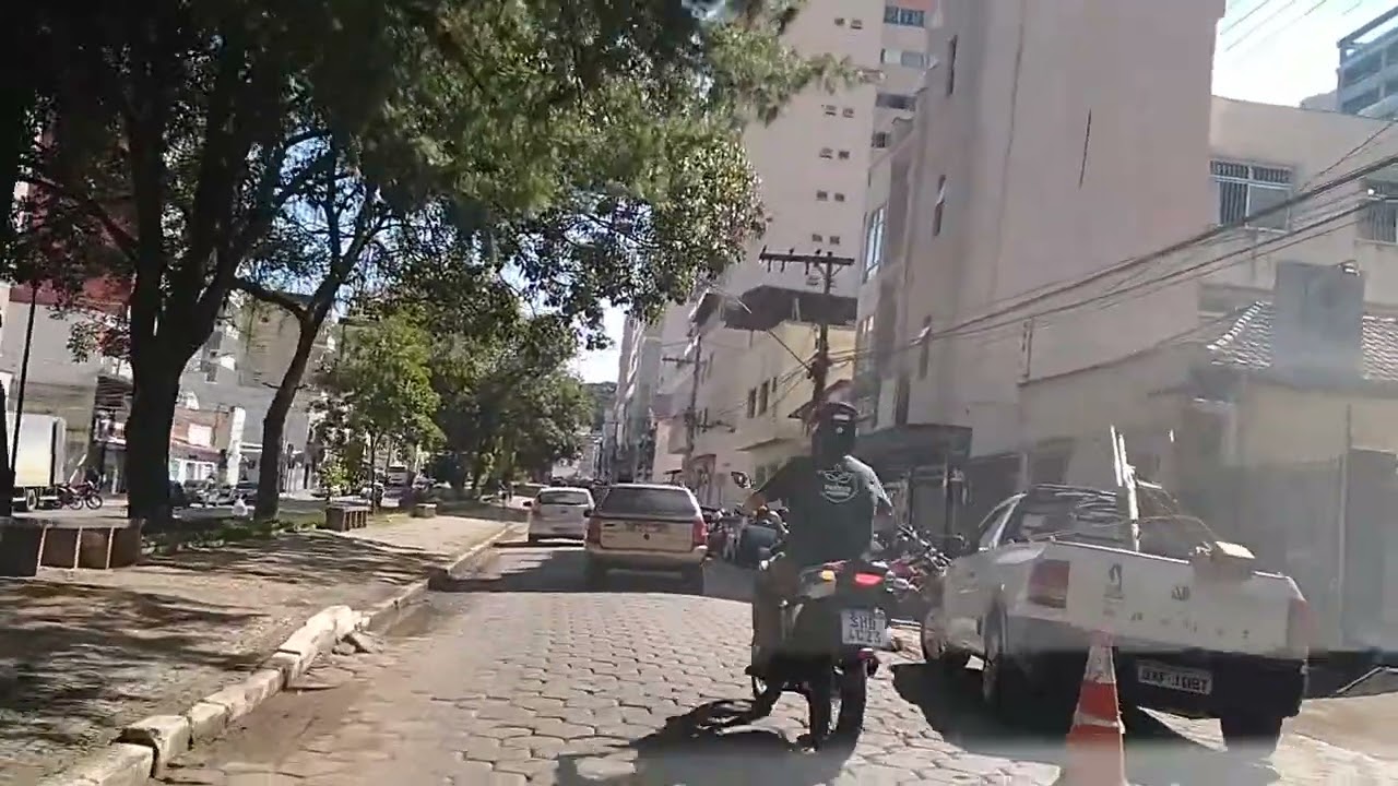 PELAS RUAS DE VIÇOSA - MG - CENTRO DA CIDADE - 06/03/2024