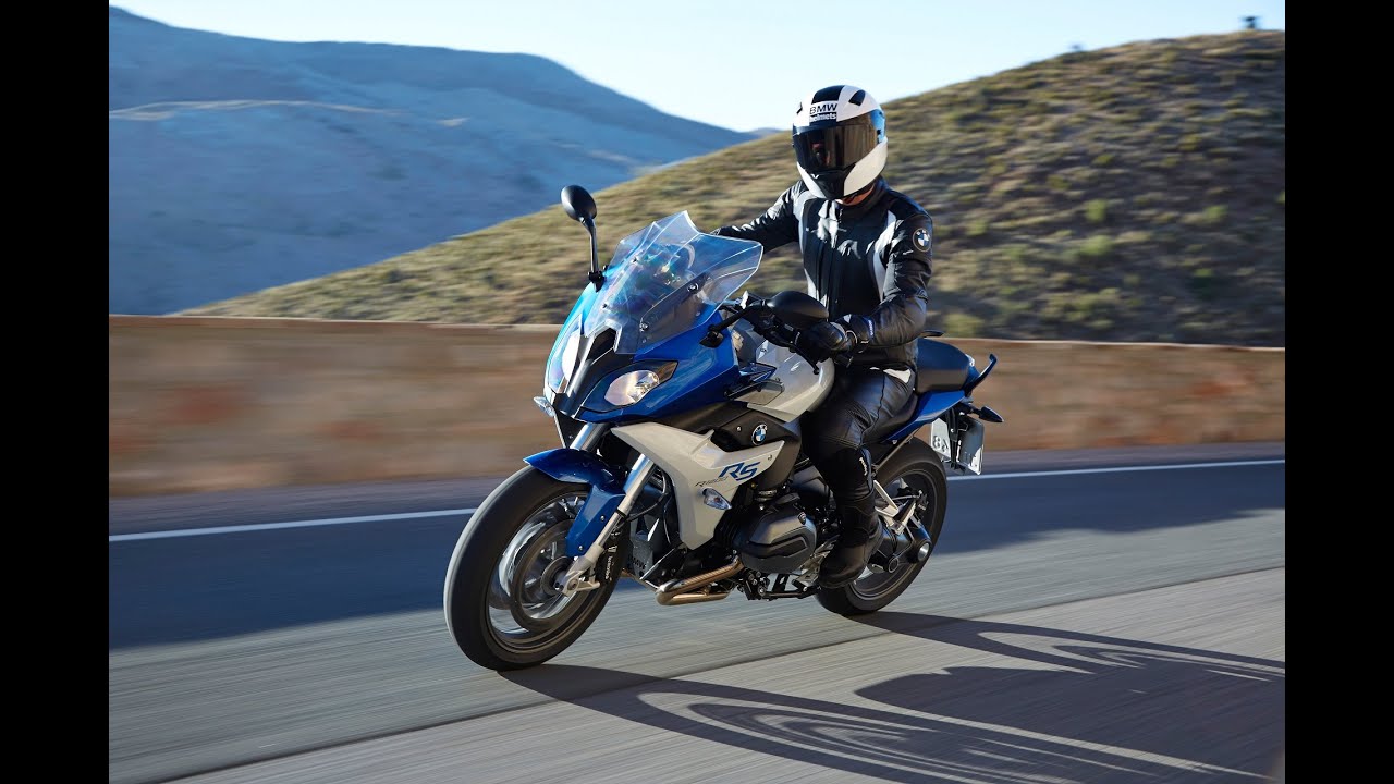 BMW R1200RS Riding