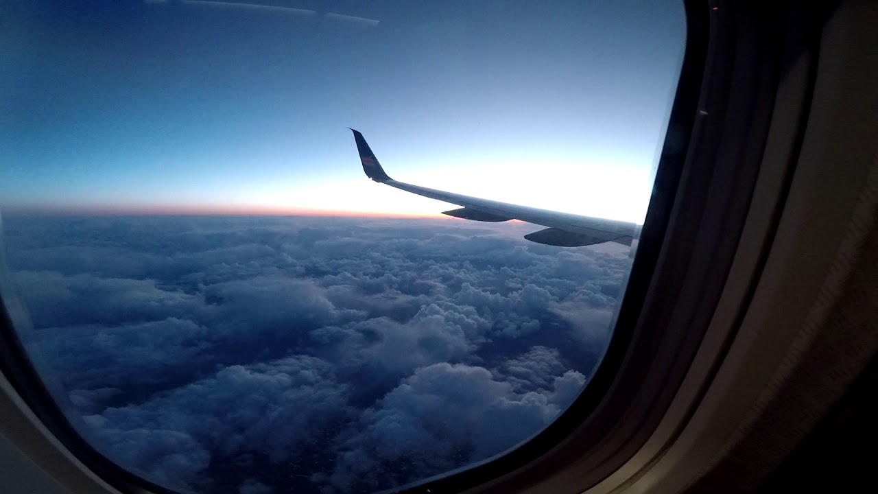 TRIPREPORT | Icelandair Boeing 757-200 | Denver to Reykjavik (Keflavik)|