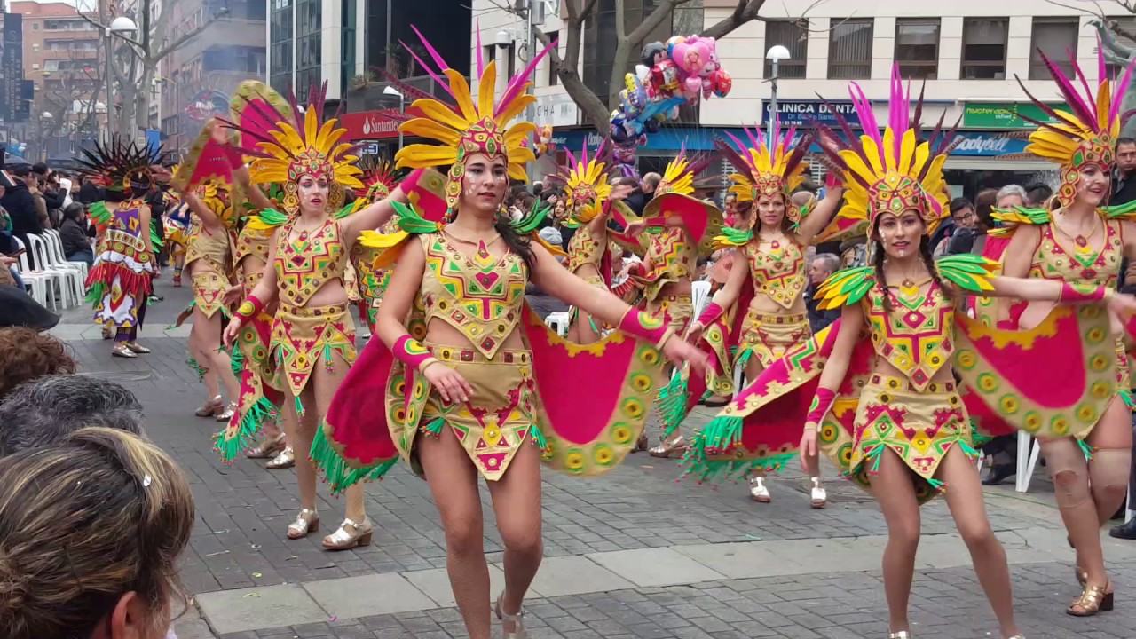 A.C. El Burleta desfilando en Ciudad Real. La Conquista del Dorado. Domingo de Piñata 2017.