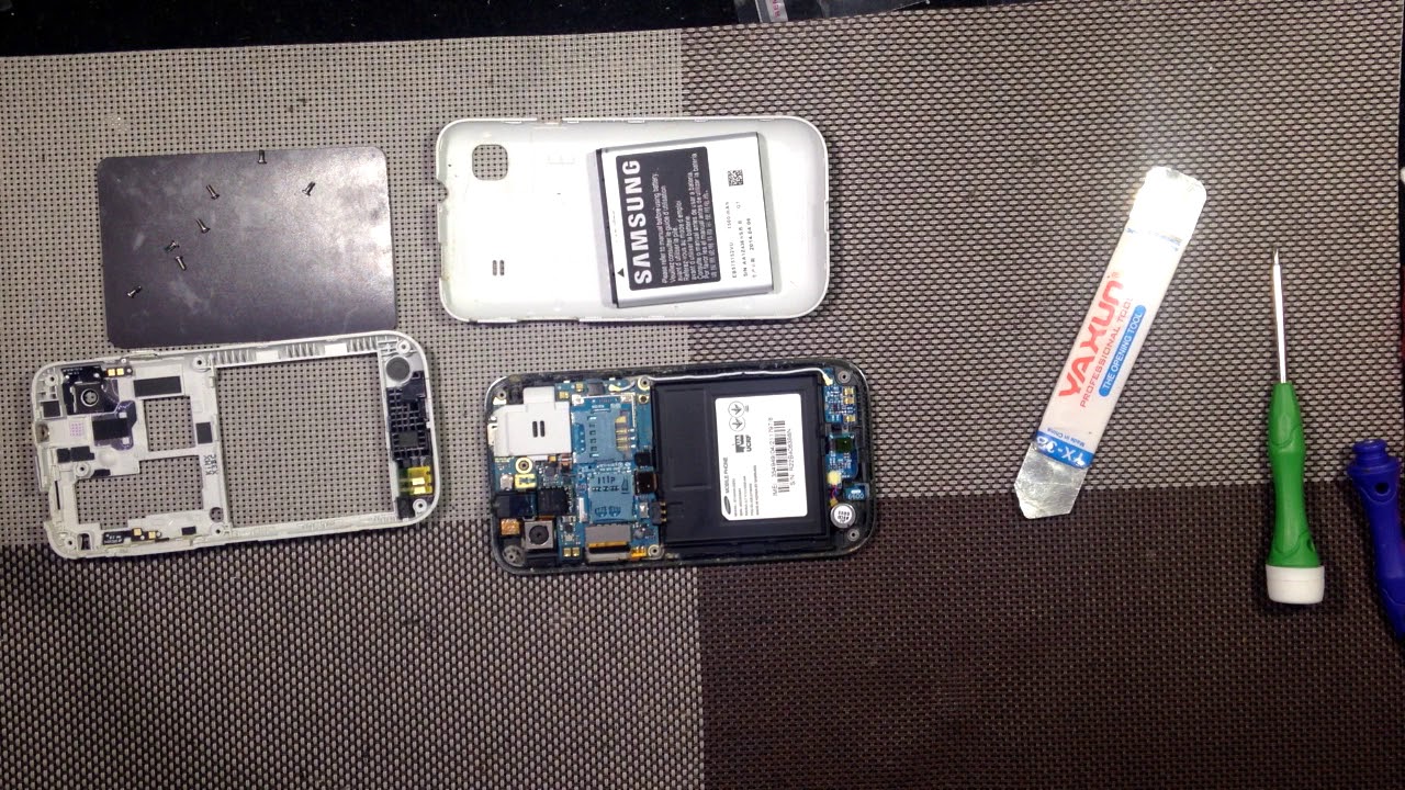 SAMSUNG GT-I9003 Galaxy Midnight Black, Замена дисплейного модуля